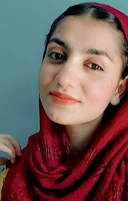 غربت اور بیروزگاری کے ستم سے پریشان نوجوان